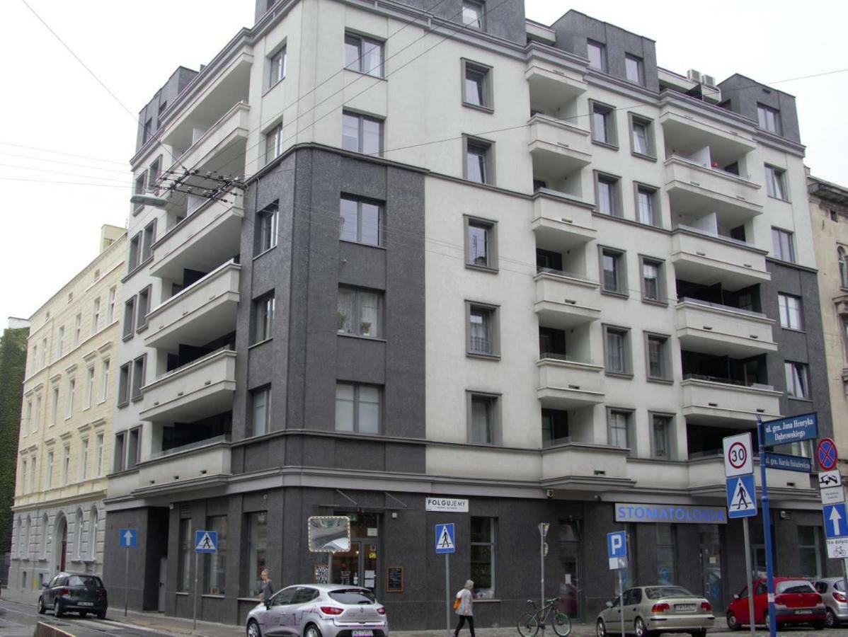 Klimatyczny Apartament Z Balkonem W Samym Centrum Wroclawia - W6 Экстерьер фото