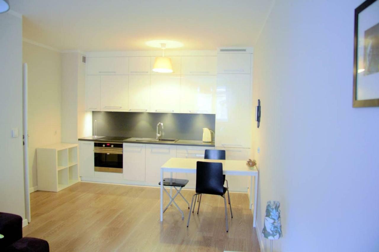 Klimatyczny Apartament Z Balkonem W Samym Centrum Wroclawia - W6 Экстерьер фото